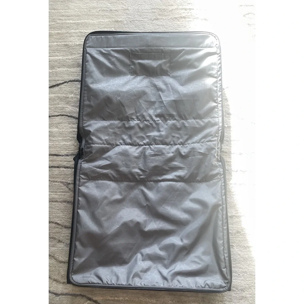 Samsonite Ascella 3.0 Expandable Luggage Garment Bag Suitcase Black Travel